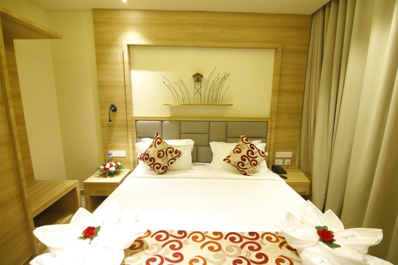 Woodnote Thekkady Hotel Exterior photo